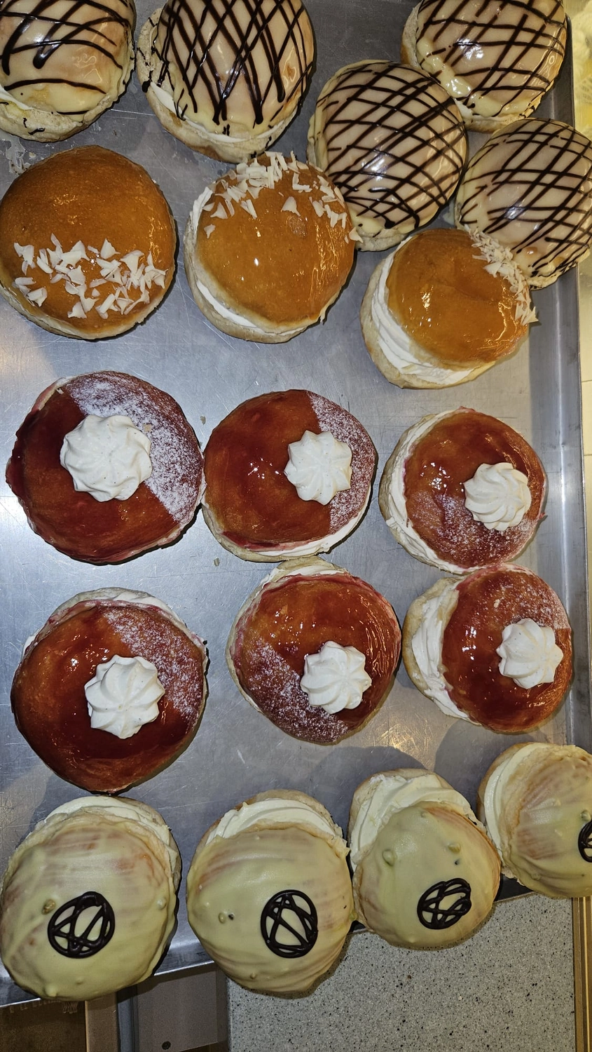 Bäckerei Konditorei Neher Rettenberg -  Backwaren und Lebensmitteln - Krapfen