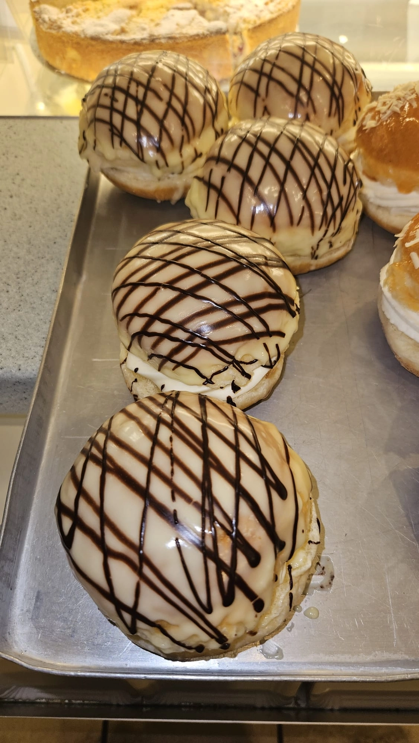 Bäckerei Konditorei Neher Rettenberg - Backwaren und Lebensmitteln - Donuts