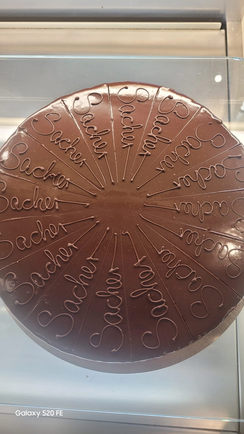 Bäckerei Konditorei Neher Rettenberg - Backwaren und Lebensmitteln - Schokoladenkuchen