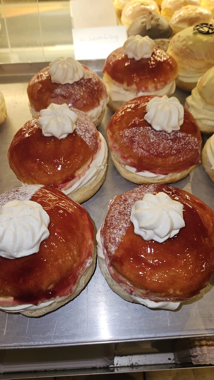 Bäckerei Konditorei Neher Rettenberg - Backwaren und Lebensmitteln - Donuts
